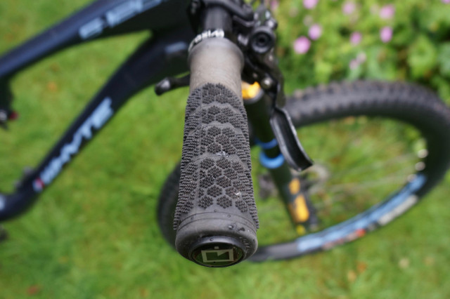 2024 Prologo X-Shred Grip 2.jpeg