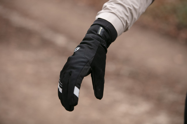 2024 Scott Aqua GTX LF Glove 1.jpg