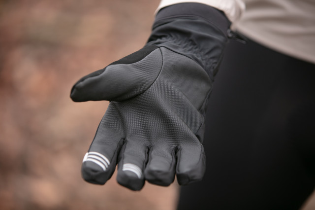 2024 Scott Aqua GTX LF Glove Palm.jpg