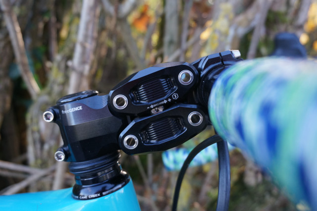 2024 Vecnum freeQENCE Suspension Stem 3.jpg