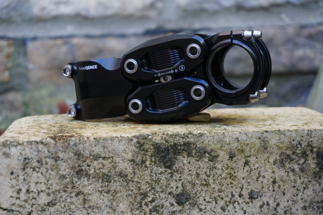 2024 Vecnum freeQENCE Suspension Stem 8.jpg