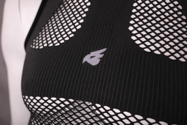 2024 bluegrass seamless lite chest.jpg