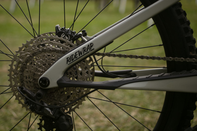 2024 cannondale moterra sl 2 chainstay.jpg