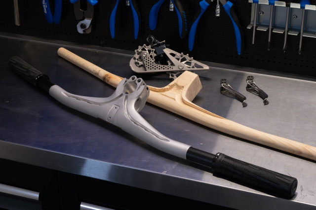 2024 dangerholm scott spark bar proto.jpg