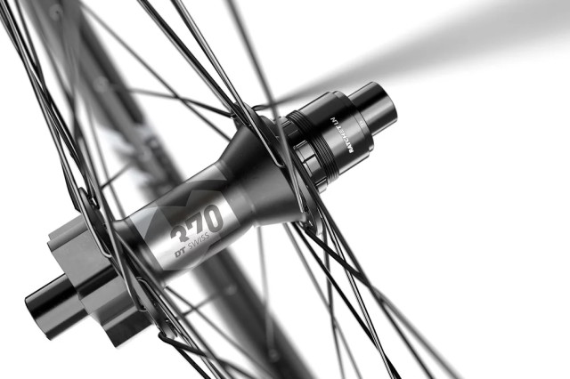 2024 dt swiss f 1900 hub.png