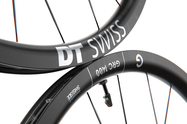 2024 dtswiss grc 1400 hero 2.jpg
