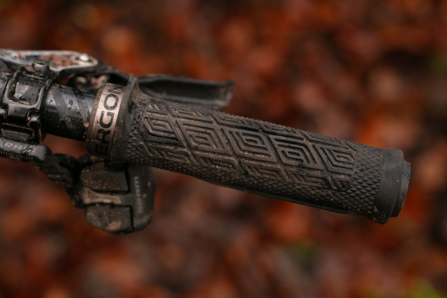 2024 ergon gdh team grip top 2.jpg
