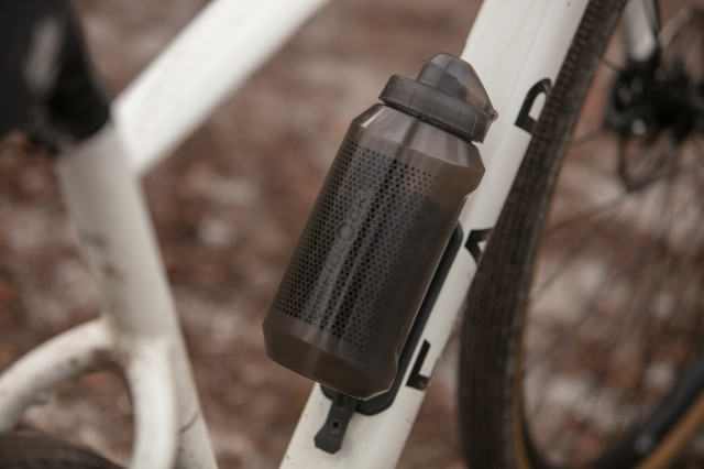 2024 fidlock twist 750 compact.jpg