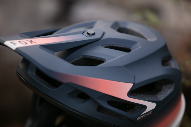 2024 fox dropframe pro top.jpg