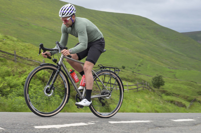 2024 genesis croix de fer ti.jpg