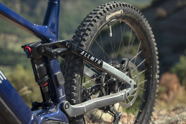 2024 haibike allmtn rear.jpg