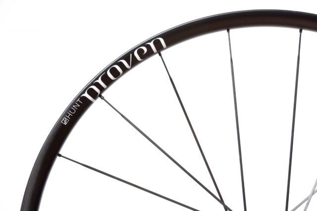 2024 hunt ud crbon spoke.png