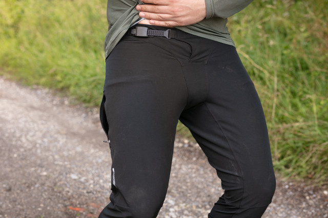 2024 madison flux trouser ratchet.jpg