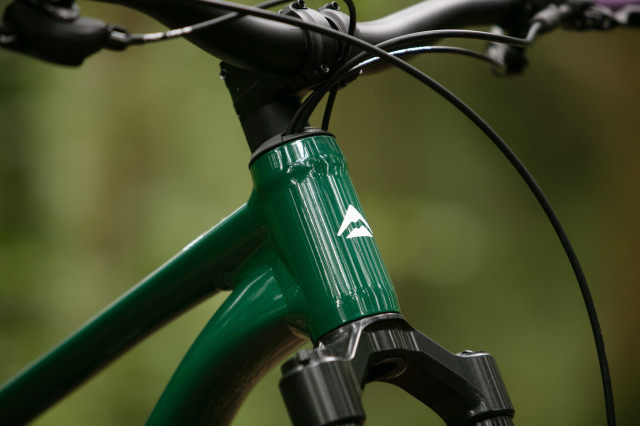 2024 merida big trail 600 head tube.jpg