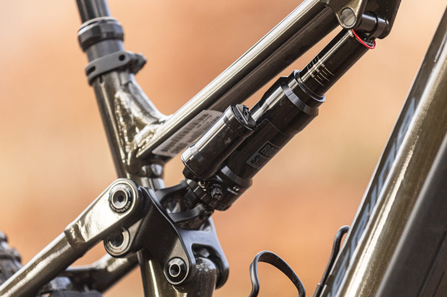 2024 merida eonesixty shock.jpg