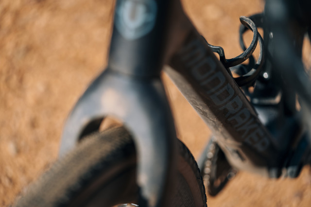2024 mondraker arid logo.jpg
