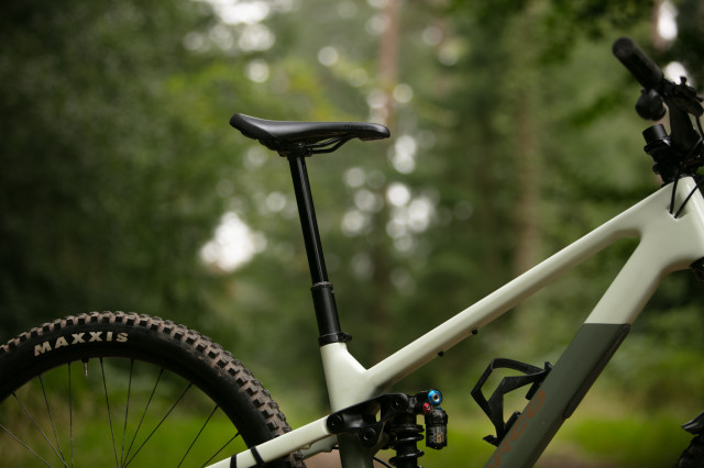 2024 norco sight c1 seat post.jpg