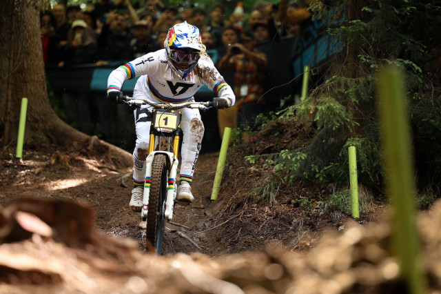 2024 poland enduro holl.jpg