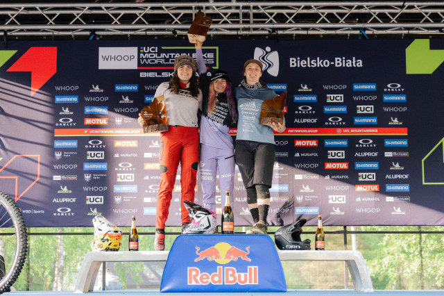 2024 poland enduro podium.jpg