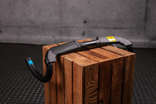 2024 pro aero gravel handlebar.jpg