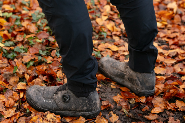 2024 rapha gore tex trousers cuff.jpg