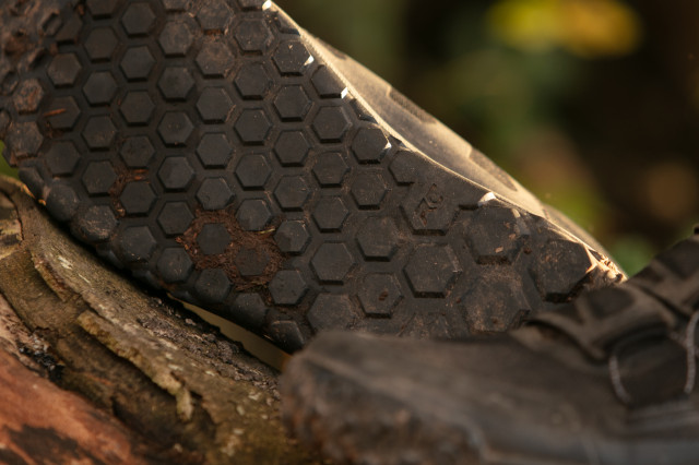 2024 ride concepts tallac mid tread.jpg