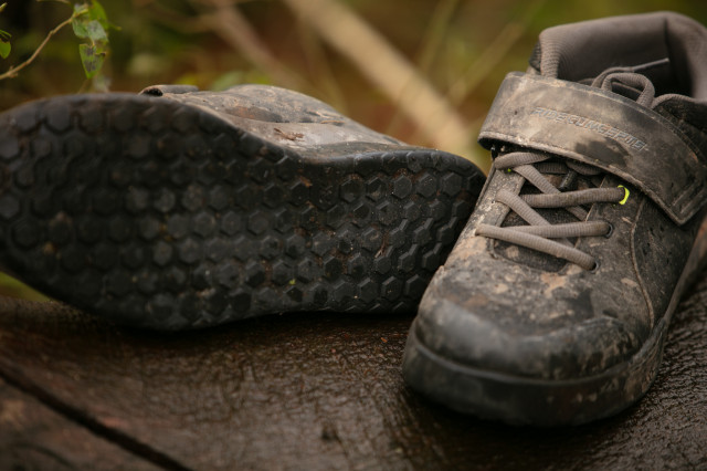 2024 ride concepts tnt sole.jpg