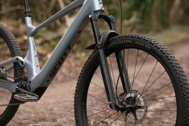 2024 scott lumen eride 900 fork.jpg