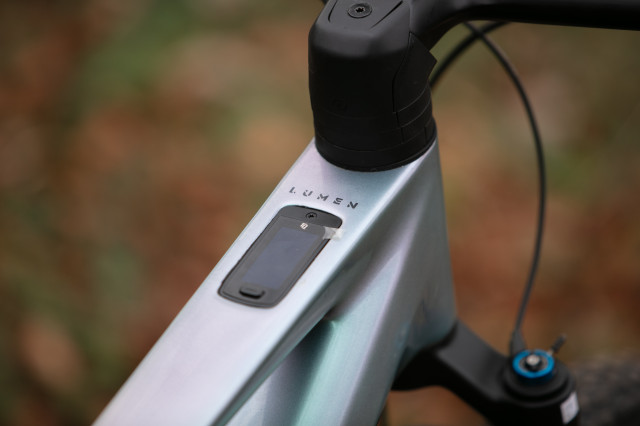 2024 scott lumen eride 900 screen.jpg