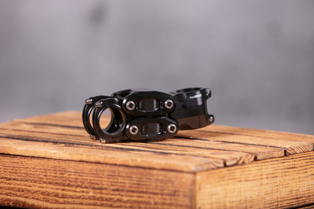 2024 vecnum freeqence stem 5ct.jpg