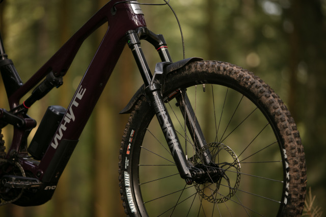 2024 whyte e lyte evo RS fork.jpg