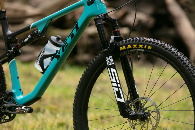 2024 yeti asr fork.jpg