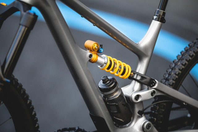 2024 yt industries core 5 shock.jpg