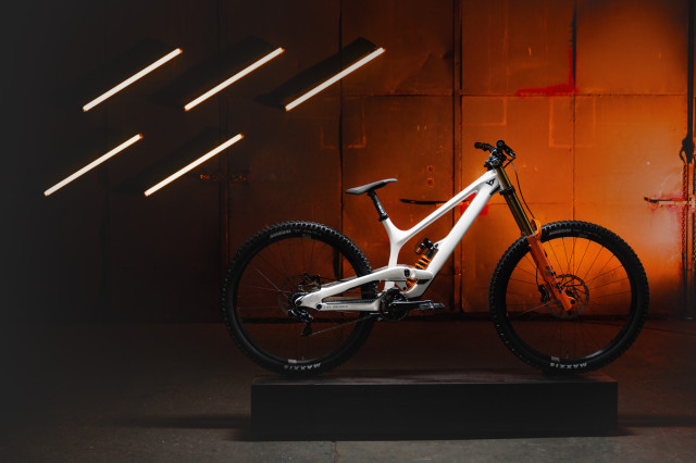 2024 yt industries tues hero.jpeg