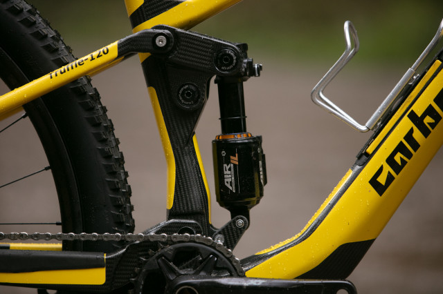 2025 carbon wasp truffle 120 shock.jpg
