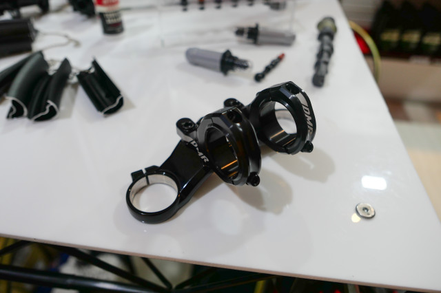 2025 dmr dh stem.jpg