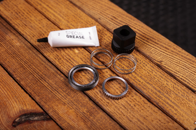 2025 dt swiss df kit 5ct.jpg
