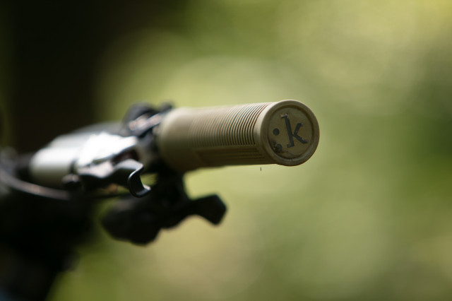 2025 fizik comfortfeel grips end.jpg