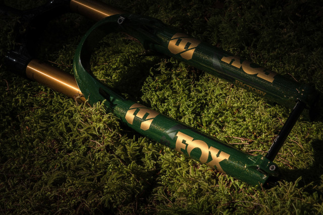 2025 fox green fork lower.jpg