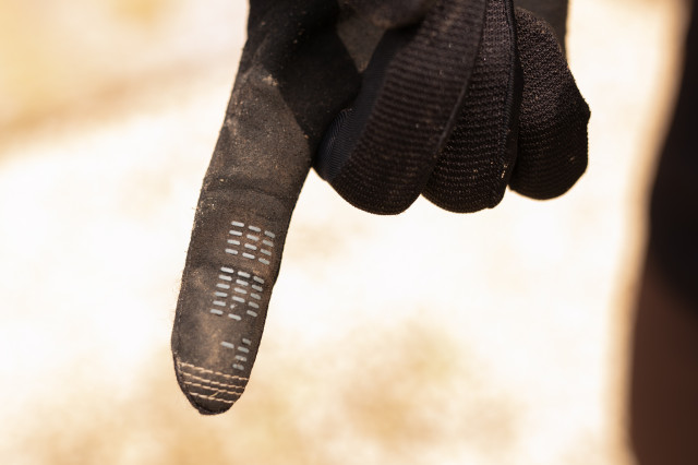 2025 fox racing ranger finger.jpg