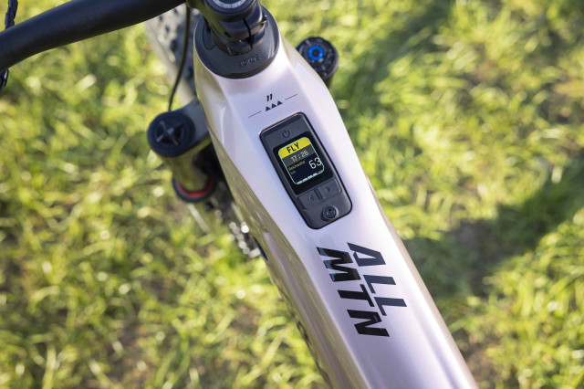 2025 haibike allmtn trniq display.jpg