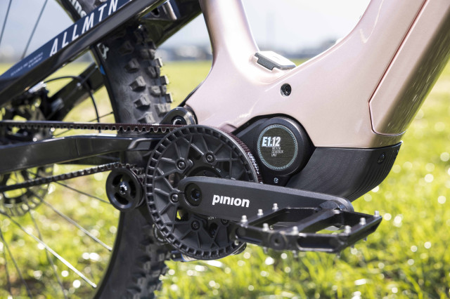 2025 haibike allmtn trniq motor close.jpg