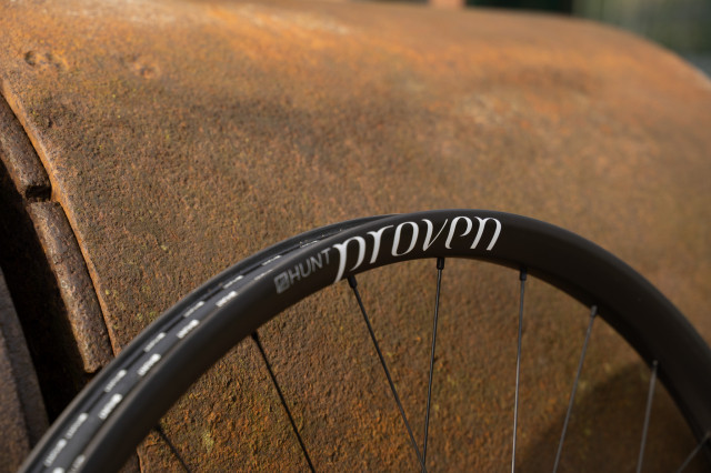 2025 hunt proven enduro 1 detail.jpg