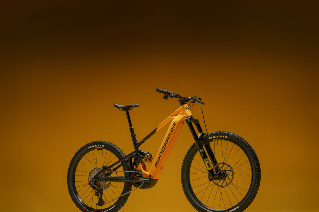 2025 mondraker level hero 1.jpg