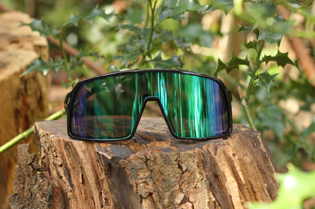2025 oakley sutro front.jpg