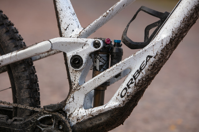 2025 orbea rallon e10 shock.jpg