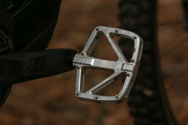 2025 pnw compents loam pedal 2 hero.jpg