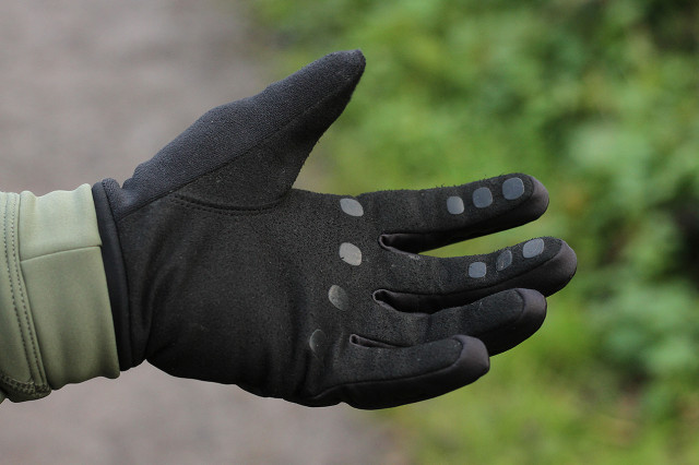 2025 poc thermal lite glove palm 2.jpg