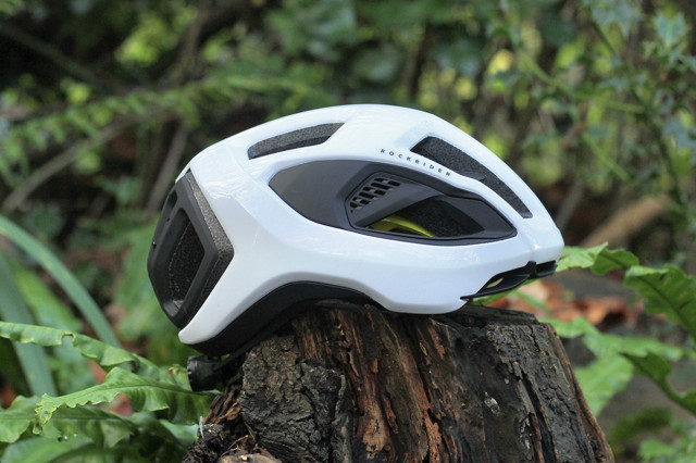 2025 rockrider xc race helmet hero 2.jpg