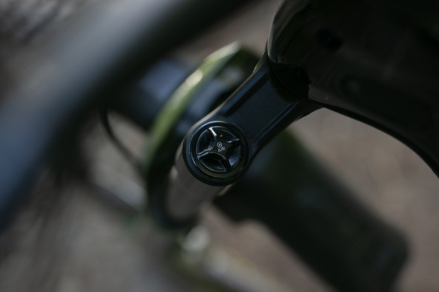 2025 rockshox lyrik air.jpg